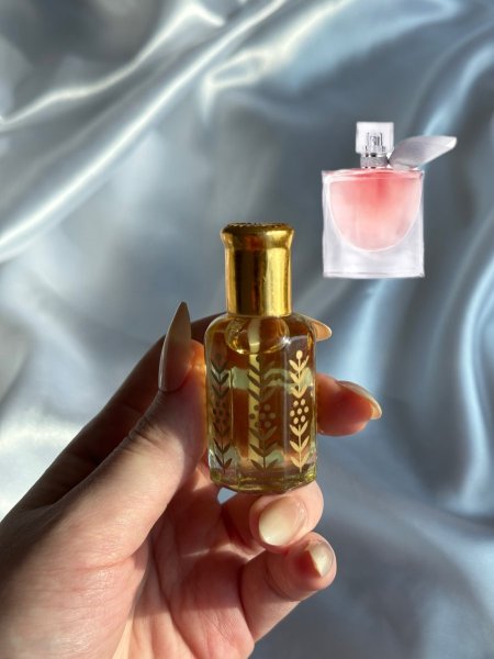 زيت عطري بريحة عطر لافي بيل الفرنسي (La Vie Est Belle )